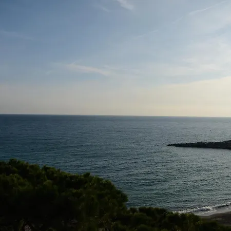 レジデンス　コスタ　テンプラダ 3* ヴェンティミーリア