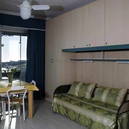 Costa Templada Vintimille