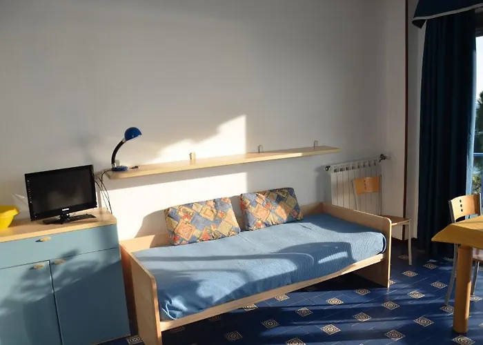 Costa Templada Ξενοδοχείο με διαμερίσματα Βεντιμίλια